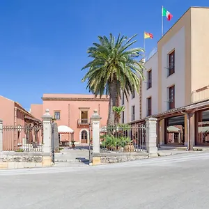 4* Hotel Zina Family